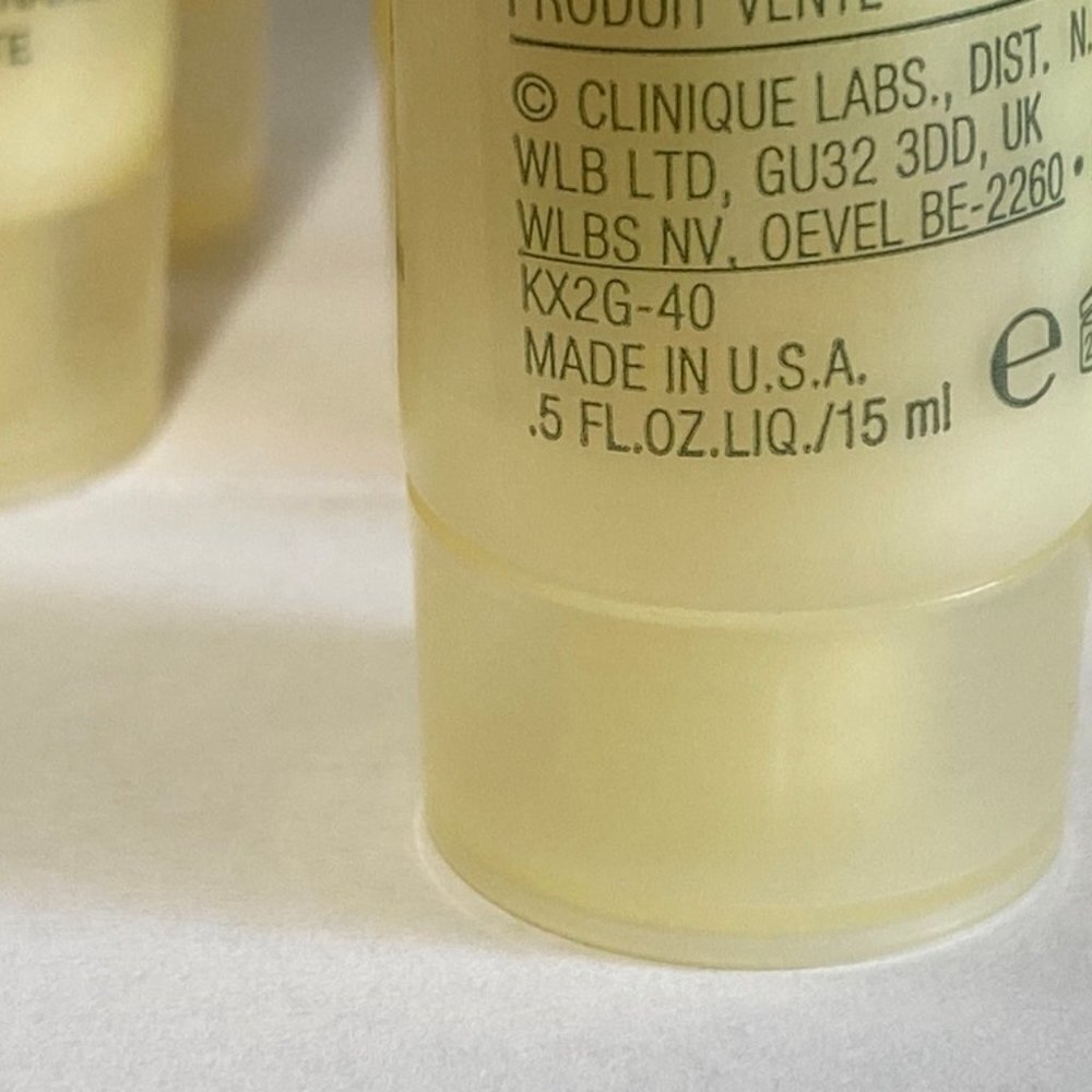 15-  Clinique dramatically different moisturizing lotion .5oz New - 15 tubes - Picture 2 of 3